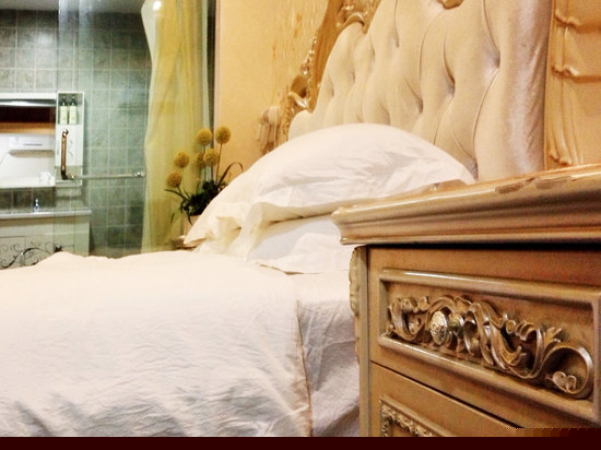 豪华欧式大床房