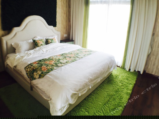 精品爱琴海别墅