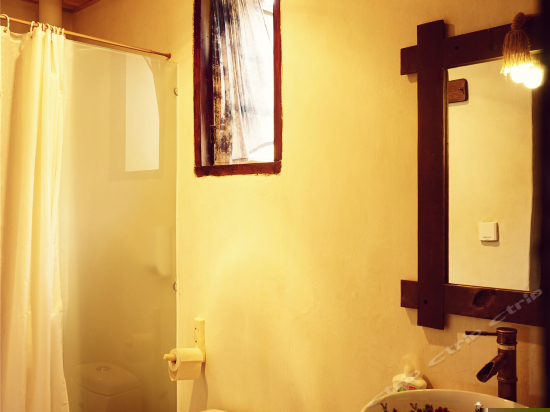 木子（温馨家庭套房）