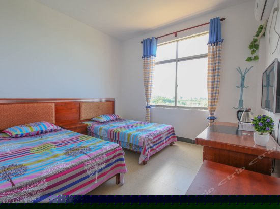 海景日出阳台双人房