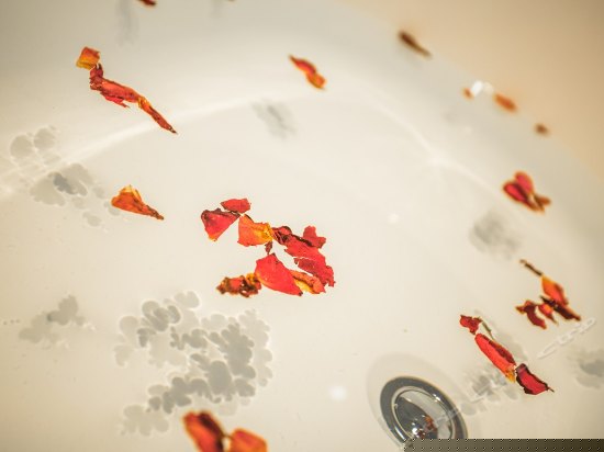 既明精致临院房