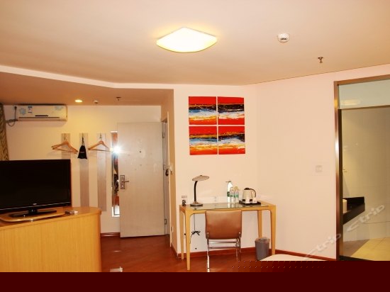 高级商务大床房