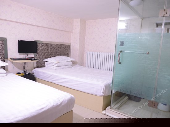 标准间(半地下室)(无窗)