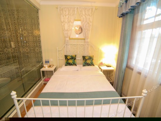 天使之城观景露台大床房