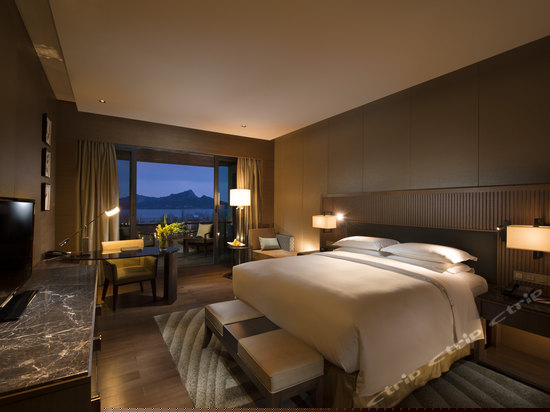 希尔顿大床客房