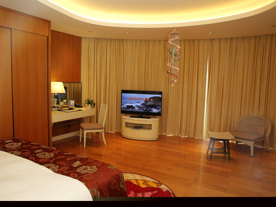 珊瑚家庭顶级海景套房