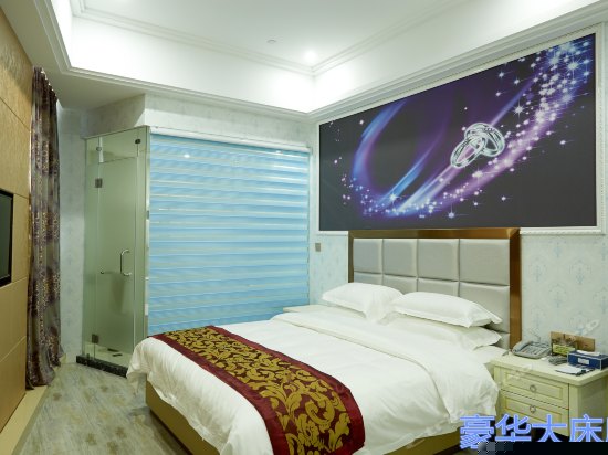 精品大床房