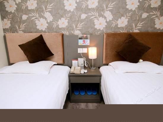 商务大床房