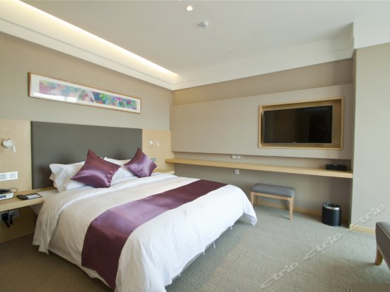 和颐高级大床房