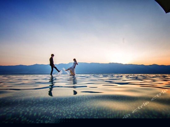 悦澜-无边泳池套房