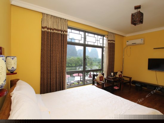 豪华观景大床房