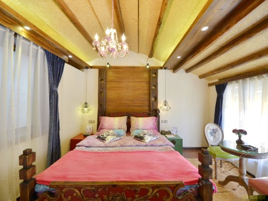 风情院精品大床房