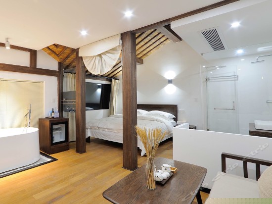 徽音私享露台房