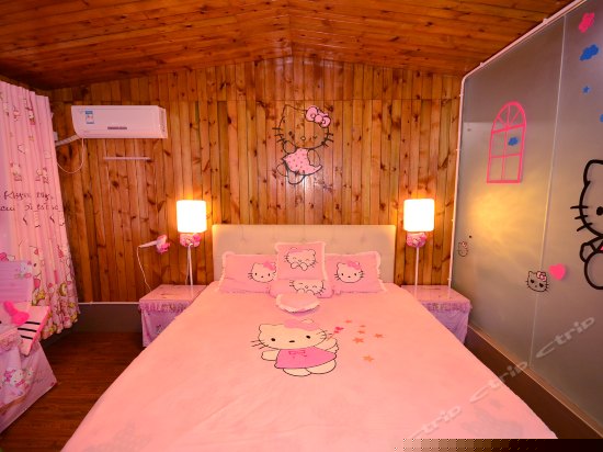 豪华Hello kitty主题房