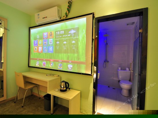 豪华圆床房(无窗)