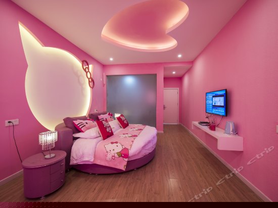 kitty公主房圆床房