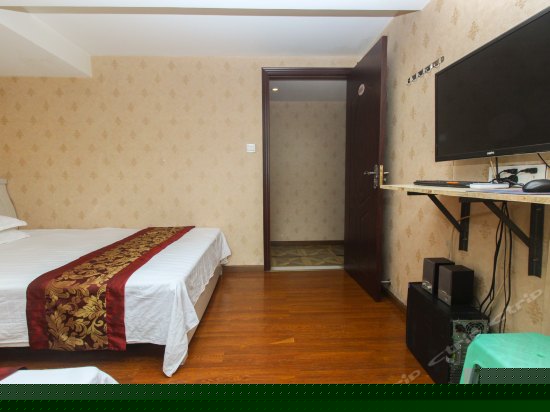 豪华标间1.5米大床