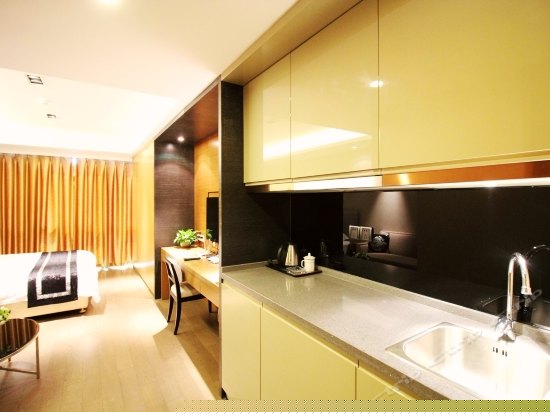 瑞蓝海景大床房