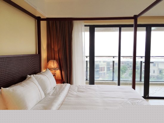 无敌海景大床房