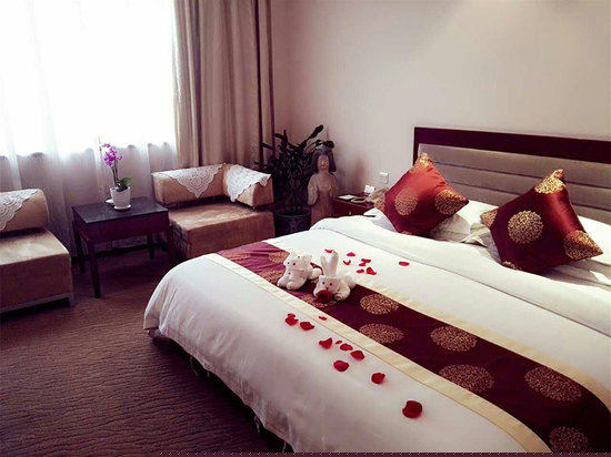 唐韵逸品大床房