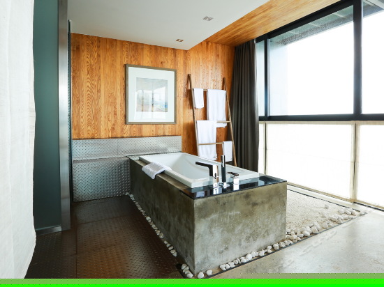 270°无敌海景大床房