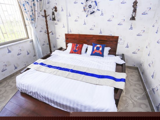 幸福启航主题船床房