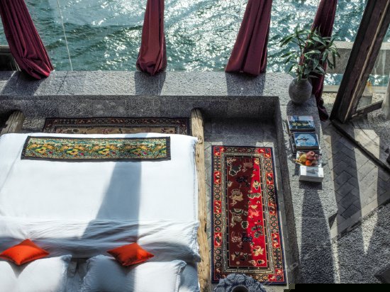 海景小套房天净沙