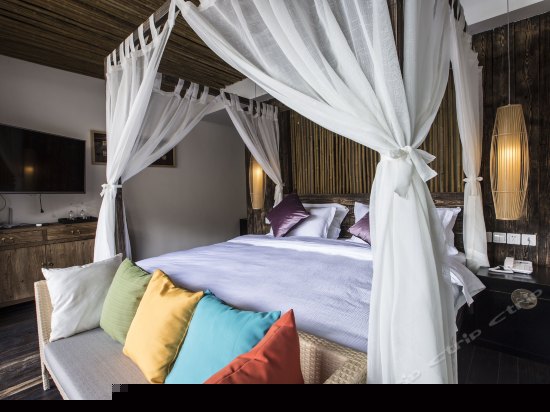 高级海景大床房