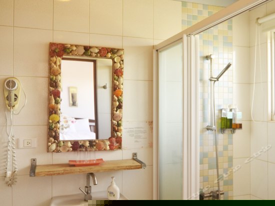 面海户外泡汤家庭房A1