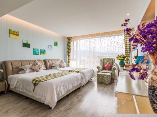 柠檬树休闲温馨亲子房