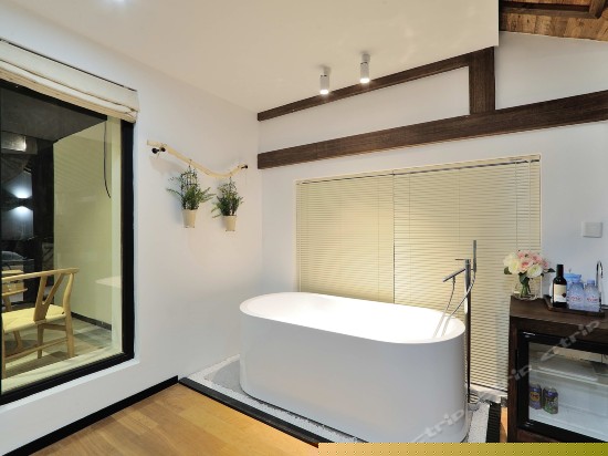 徽音私享露台房