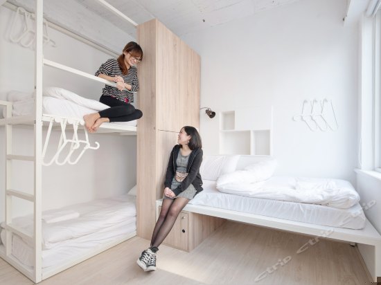 三人宿舍（床位房）