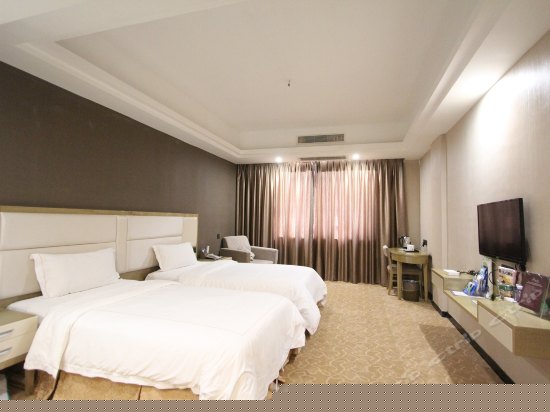 一房一厅套房(带电脑)