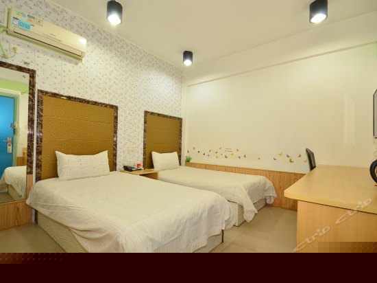 普通双床房