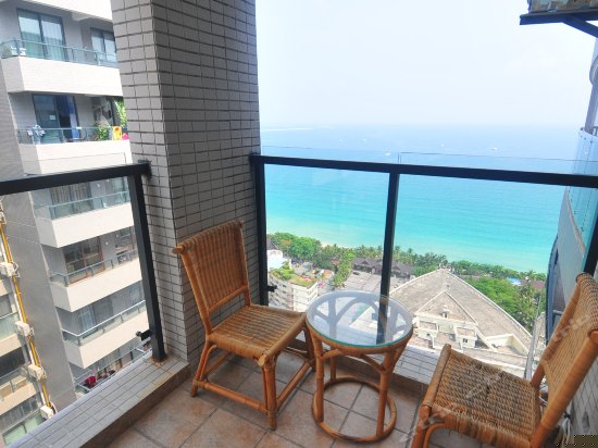 阳台海景大床房