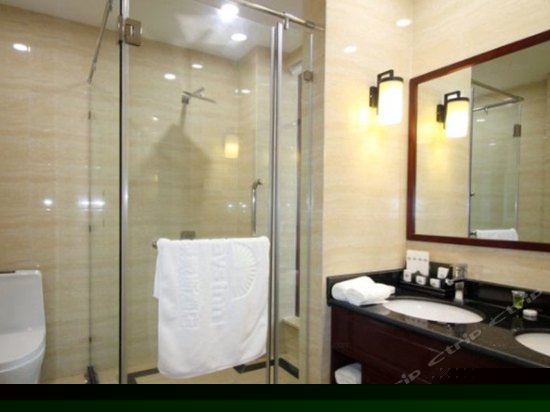 豪华休闲大床房