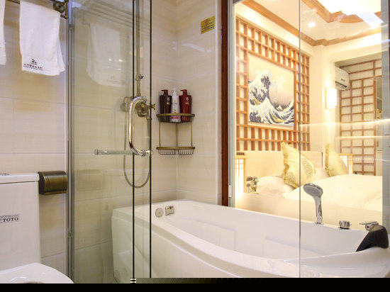 豪华宫廷大床房