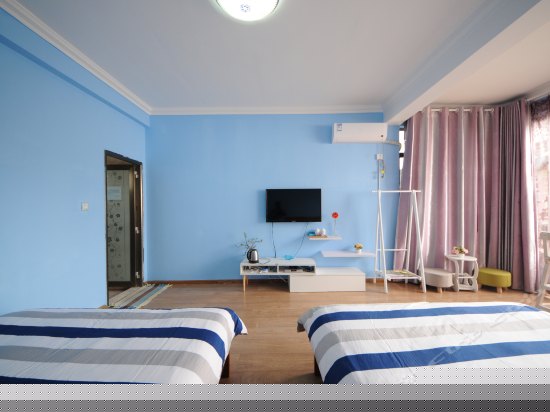 豪华阳光标准间