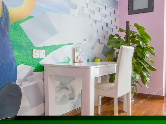 小黄人亲子双床房