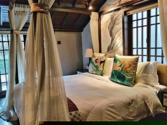 佛缘套房(带阳台)