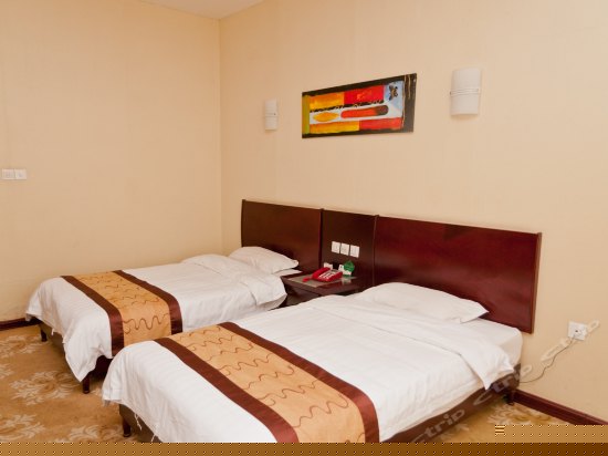 四楼商务标准间