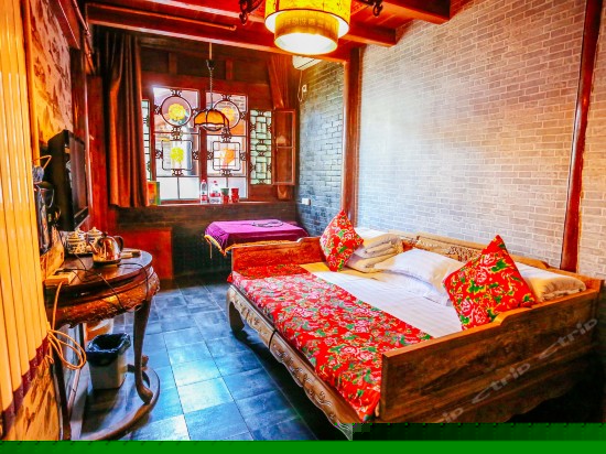 阁楼复式家庭套房