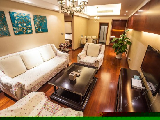 和信行政套房（两室一厅）