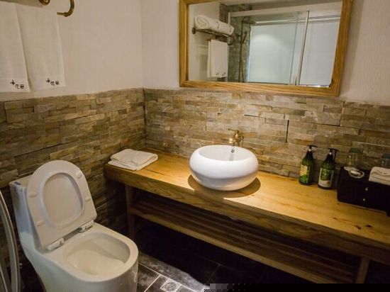 茉莉豪华大床房