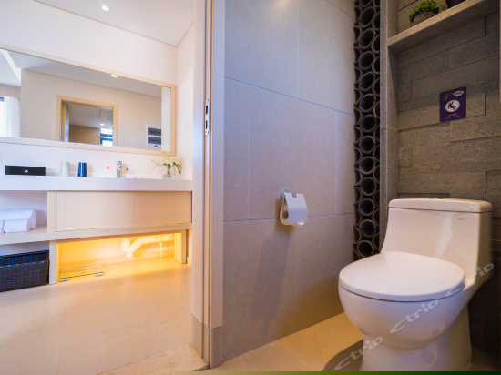 无敌海景大床房