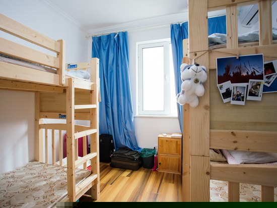 女生四人间（床位）