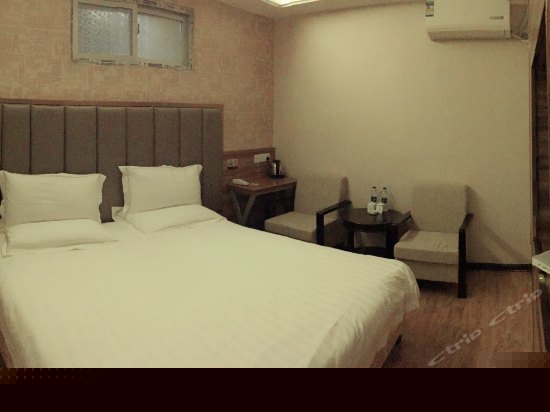 特惠大床房（无窗）