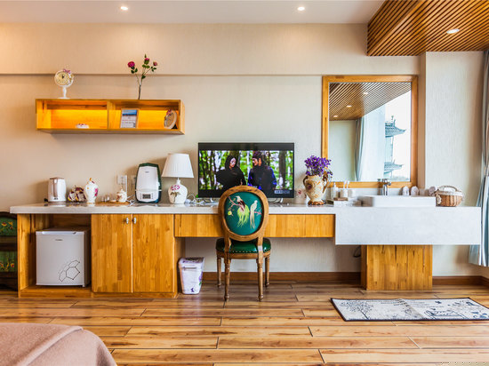 爱有天意榻榻米海景房