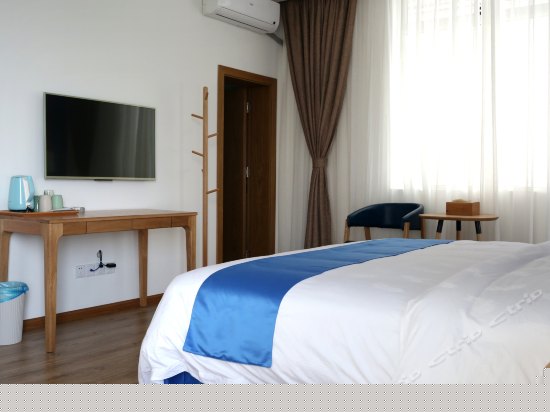 观海榻榻米大床房