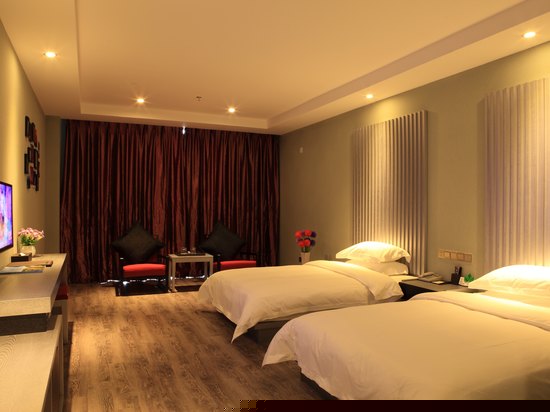 豪华家庭套房（跃层）